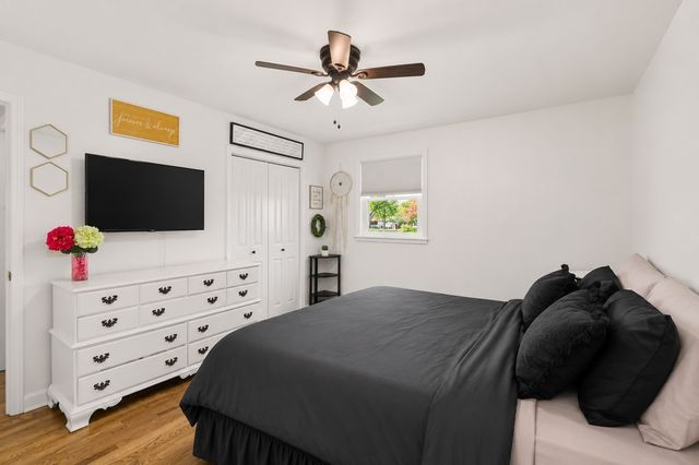 1136 Howell Dr, Franklin, TN 37069