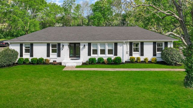 1136 Howell Dr, Franklin, TN 37069
