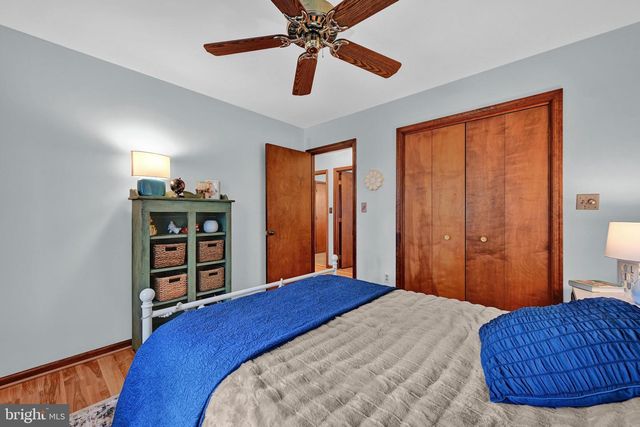 126 MEADOW VIEW LN, Bainbridge, PA 17502
