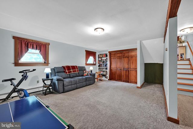 126 MEADOW VIEW LN, Bainbridge, PA 17502