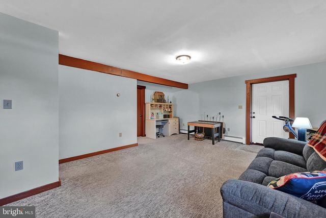 126 MEADOW VIEW LN, Bainbridge, PA 17502