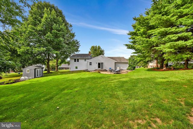 126 MEADOW VIEW LN, Bainbridge, PA 17502