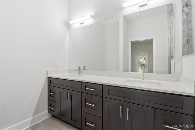 9068 N Alder Avenue, Crystal River, FL 34428