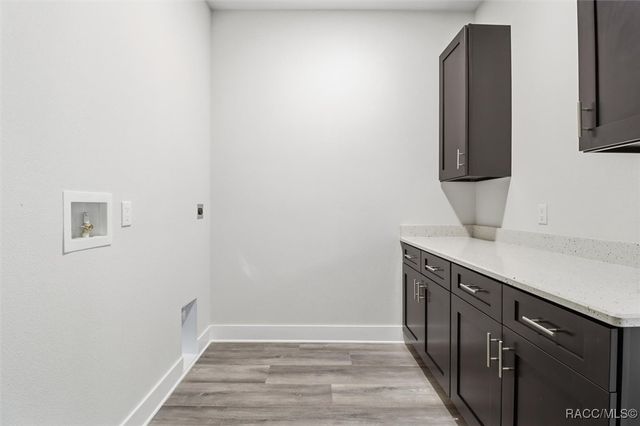 9068 N Alder Avenue, Crystal River, FL 34428