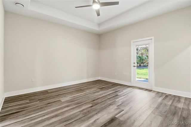 9068 N Alder Avenue, Crystal River, FL 34428