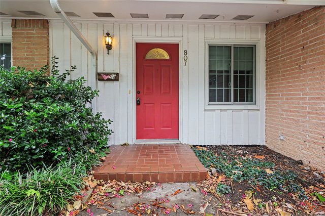 807 Edgefield Drive, Richardson, TX 75080