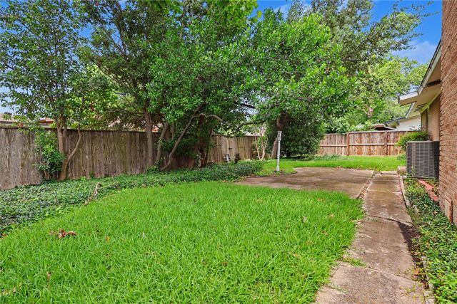 807 Edgefield Drive, Richardson, TX 75080