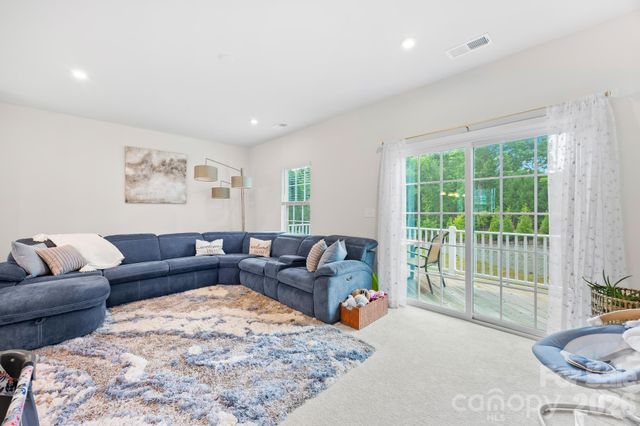 2139 Autumn Cyprus Avenue, Gastonia, NC 28054