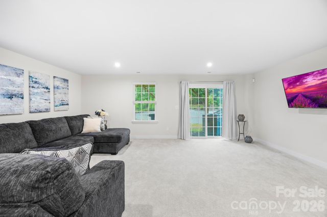 2139 Autumn Cyprus Avenue, Gastonia, NC 28054