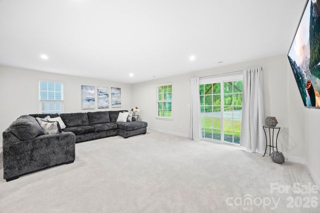 2139 Autumn Cyprus Avenue, Gastonia, NC 28054
