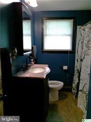 835 E MONTGOMERY ST, Allentown, PA 18103