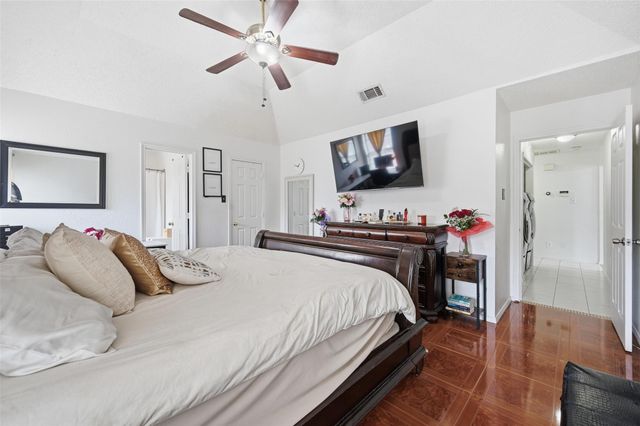 2400 Park Crest Court, Irving, TX 75060