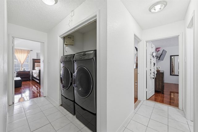 2400 Park Crest Court, Irving, TX 75060