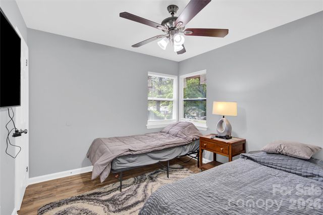 3300 Bonaire Drive, Charlotte, NC 28208
