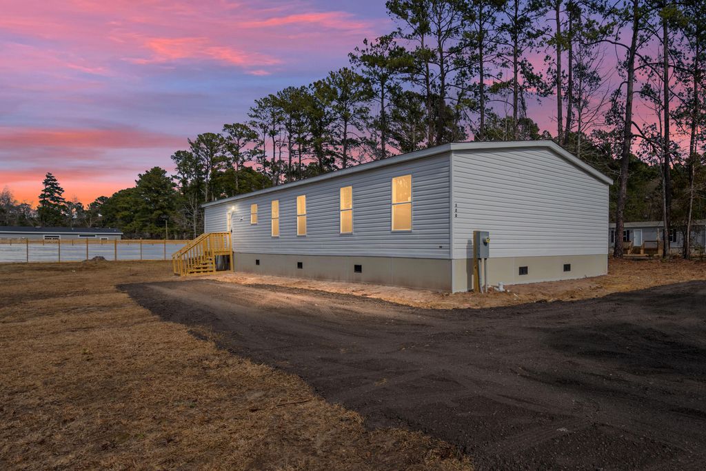 Image 32 of property listing at 120 Rambo Drive, Summerville, SC 29483