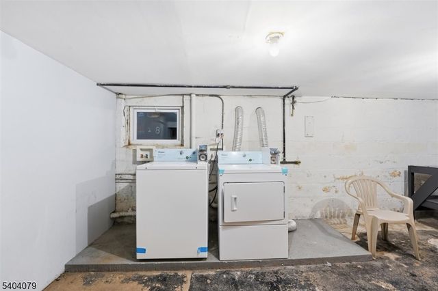 28 Monticello Ave, Newark City, NJ 07106