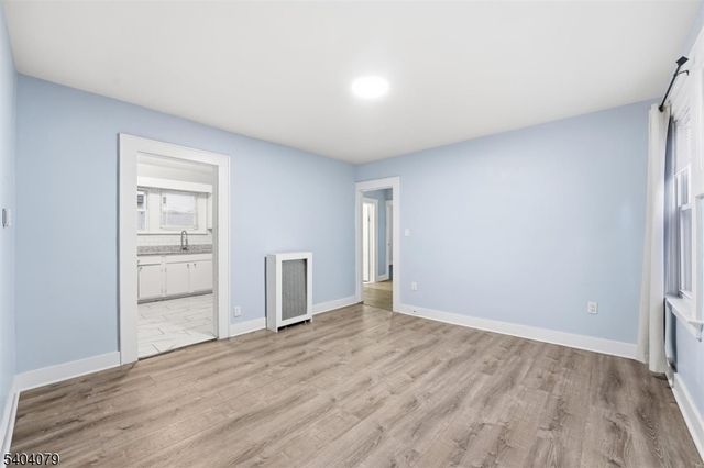 28 Monticello Ave, Newark City, NJ 07106