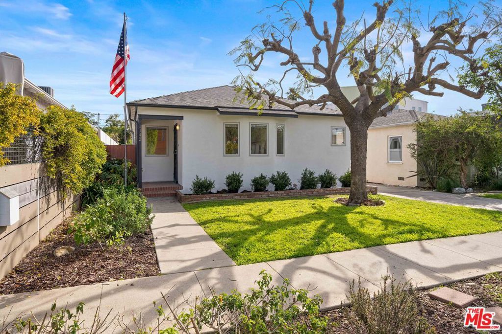 1142 Garfield Avenue, Venice, CA 90291