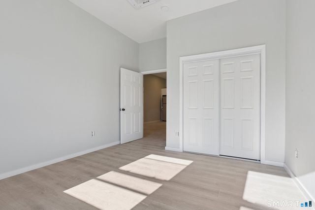 215 Bank Street 2, New London, CT 06320