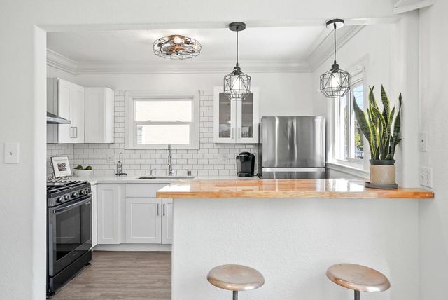 Harrison Avenue, Redwood City, CA 94062