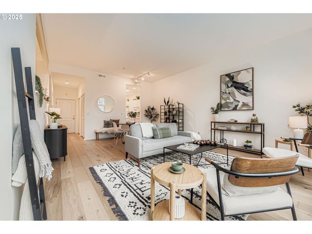 618 Nw 12TH Ave 404, Portland, OR 97209