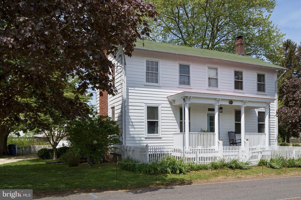 92 HALSEY REED ROAD, Cranbury, NJ 08512