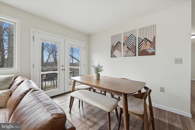 8258 SUPINLICK RIDGE RD, Basye, VA 22842