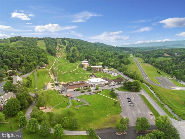 8258 SUPINLICK RIDGE RD, Basye, VA 22842