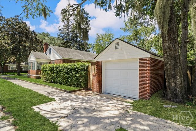 1318 E 51st Street, Savannah, GA 31404