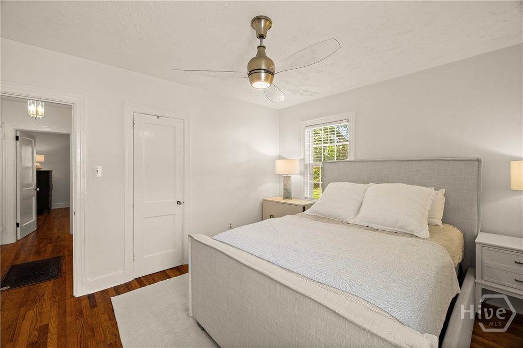 Image 18 of property listing at 1318 E 51st Street, Savannah, GA 31404