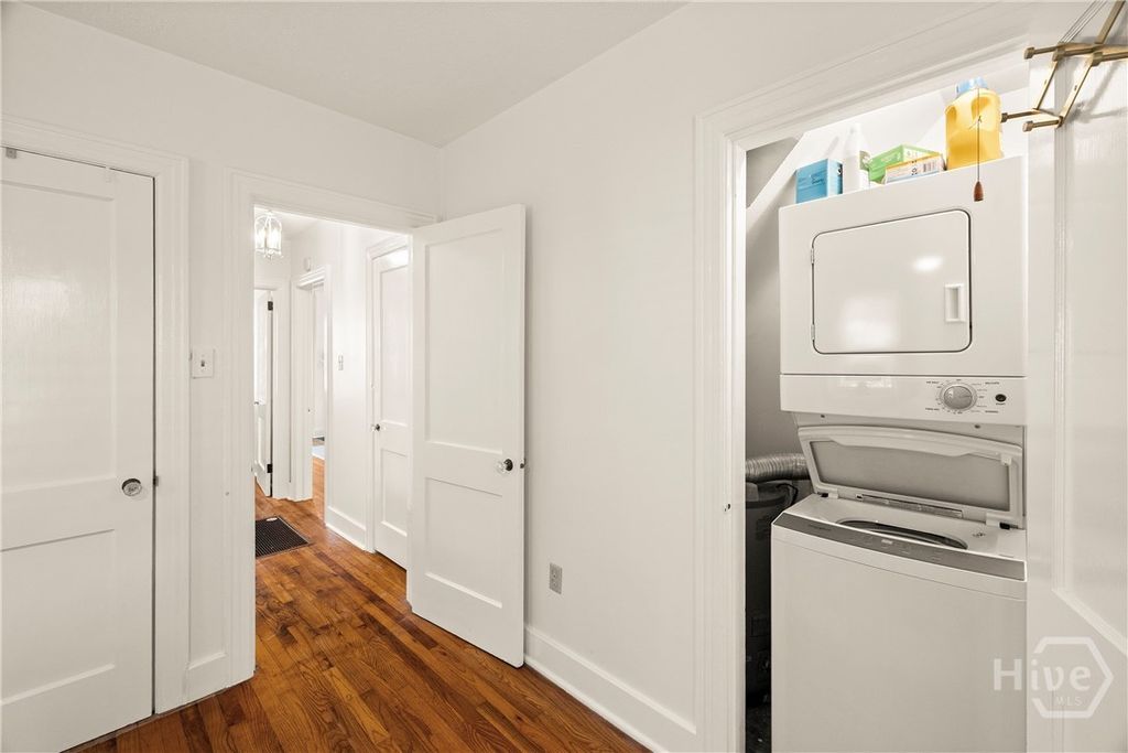 Image 19 of property listing at 1318 E 51st Street, Savannah, GA 31404