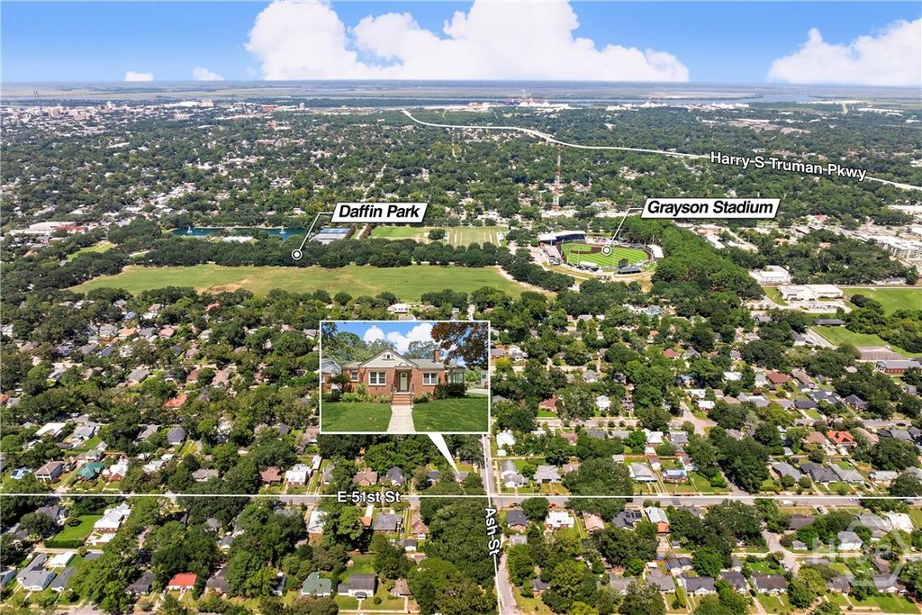 Image 2 of property listing at 1318 E 51st Street, Savannah, GA 31404