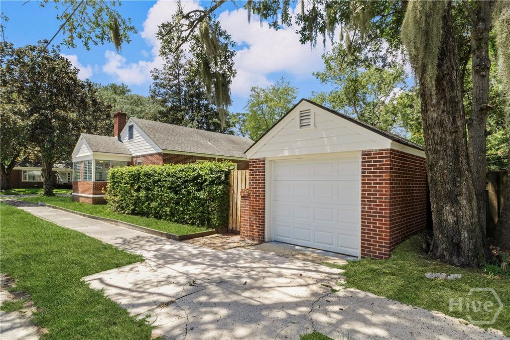 Image 25 of property listing at 1318 E 51st Street, Savannah, GA 31404