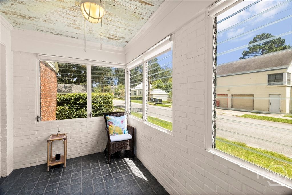 Image 7 of property listing at 1318 E 51st Street, Savannah, GA 31404