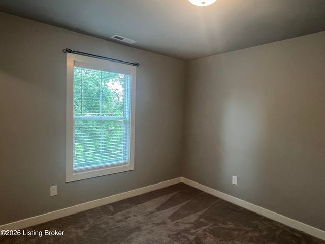 6107 Ledgerock Cove Pl, Louisville, KY 40219