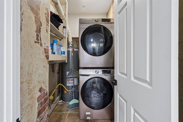 6509 Hunting Hill Lane 30, Oklahoma City, OK 73116