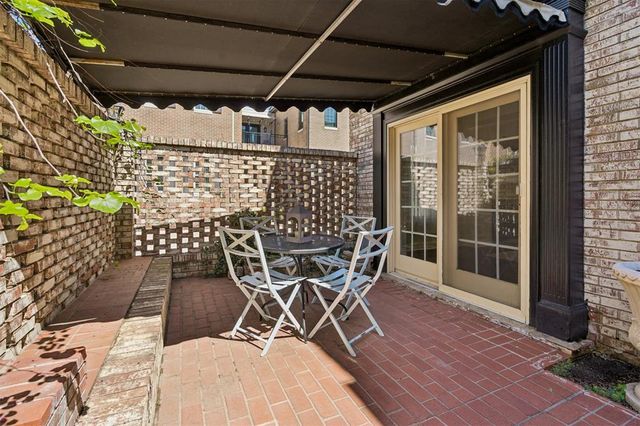 6509 Hunting Hill Lane 30, Oklahoma City, OK 73116