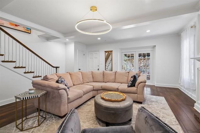 6509 Hunting Hill Lane 30, Oklahoma City, OK 73116