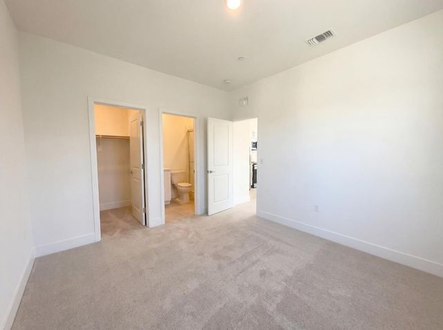 408 N Palm Springs Way, Tracy, CA 95391