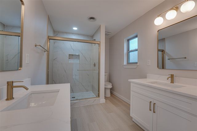 7 Post Oak Trail, Greenville, TX 75402