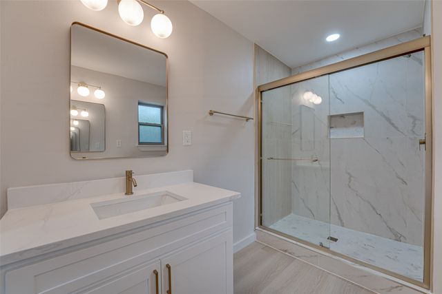 7 Post Oak Trail, Greenville, TX 75402