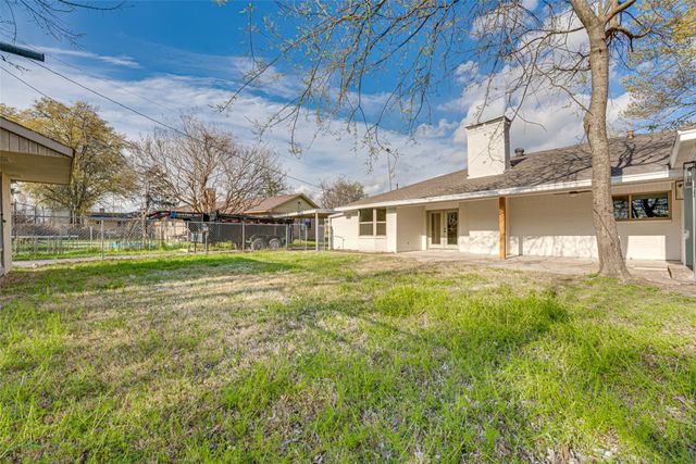 7 Post Oak Trail, Greenville, TX 75402