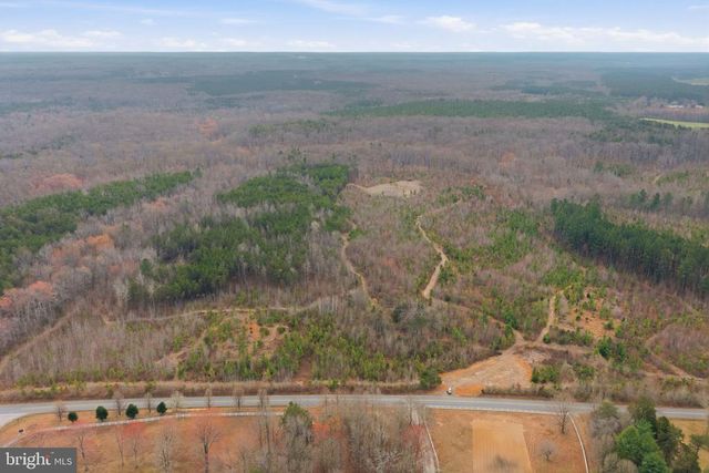 5239 DICKERSON RD, Partlow, VA 22534