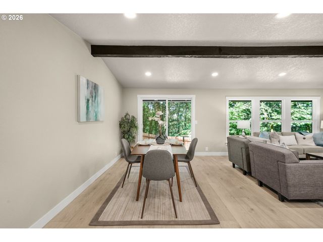 22420 S PARROT CREEK Rd, Oregon City, OR 97045