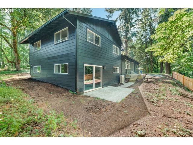 22420 S PARROT CREEK Rd, Oregon City, OR 97045