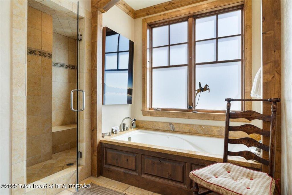 2780 W RAPTOR VIEW Lane, Jackson, WY 83001 photo 18