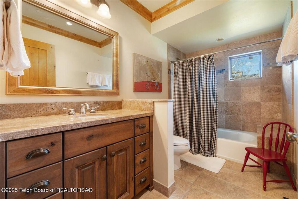 2780 W RAPTOR VIEW Lane, Jackson, WY 83001 photo 33