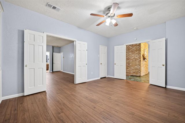 8103 Oak Moss Drive, Spring, TX 77379