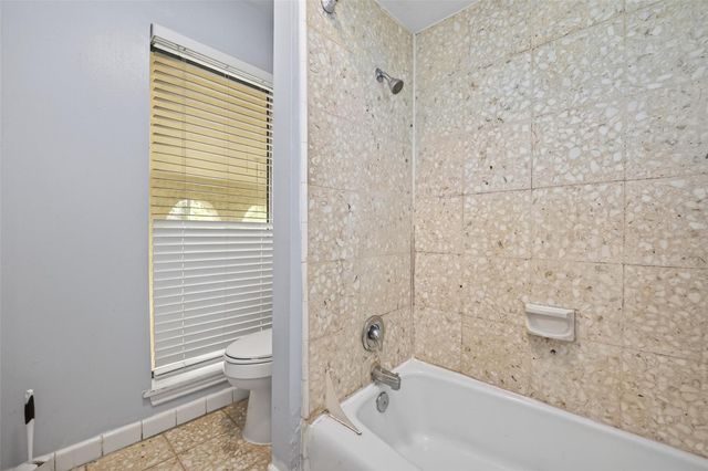 8103 Oak Moss Drive, Spring, TX 77379