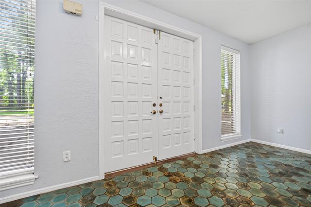 8103 Oak Moss Drive, Spring, TX 77379